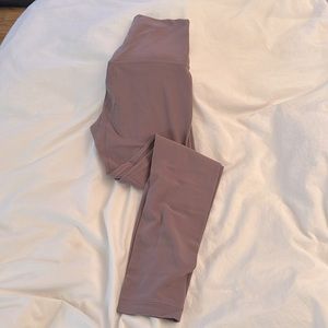 Lululemon Align 25” leggings mauve color size 4